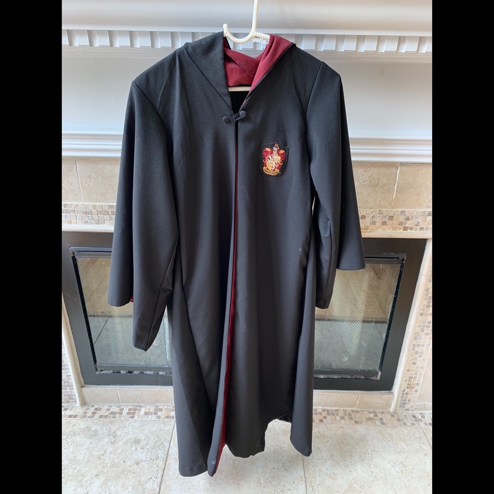 HARRY POTTER ROBE (GRYFFINDOR)